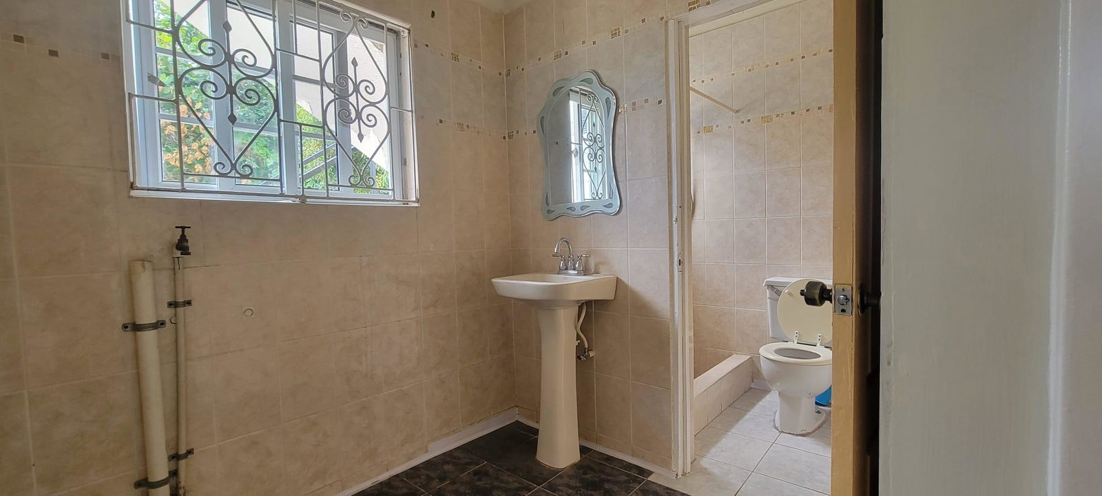 Eighth image of 3-95 Border Avenue in Border P.O., St. Andrew, Jamaica - property is For Rent