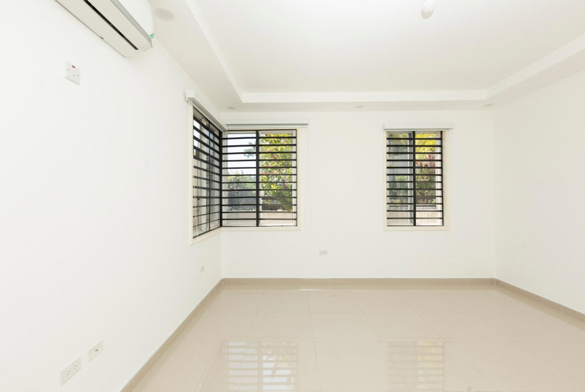 Eleventh image of 13-5 Charlemont Avenue in Kingston 6, St. Andrew, Jamaica - property is For Rent