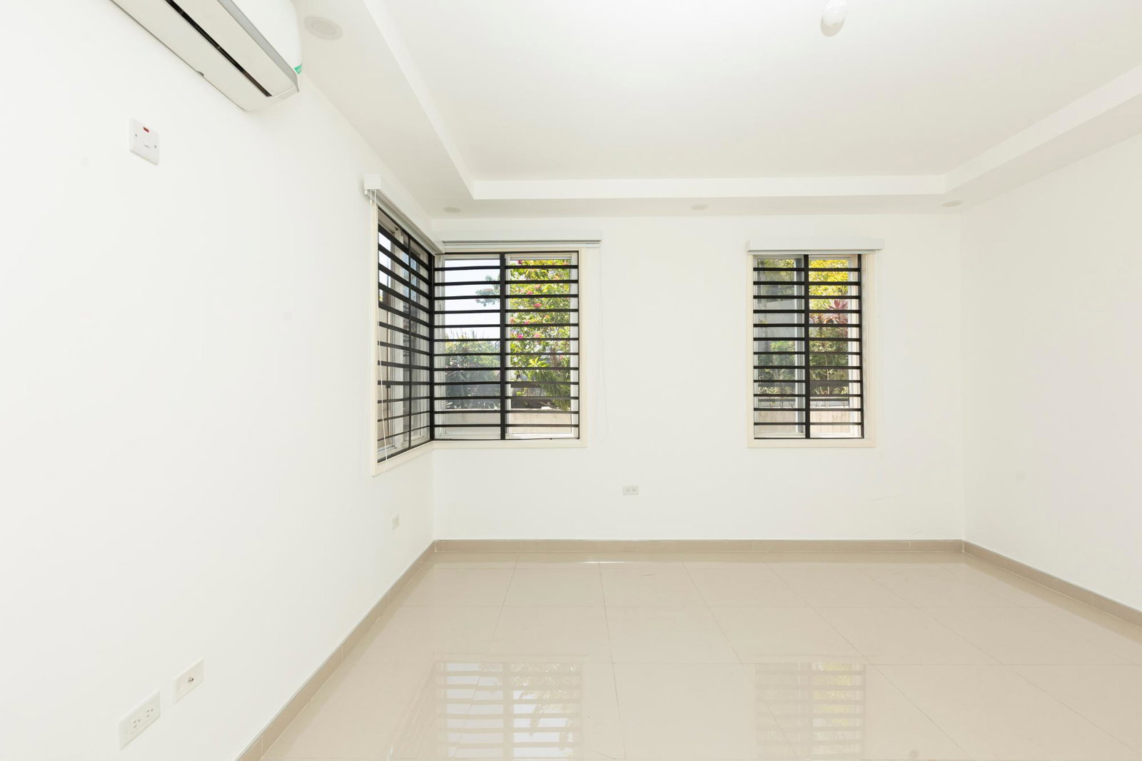 Eleventh image of 13-5 Charlemont Avenue in Kingston 6, St. Andrew, Jamaica - property is For Rent