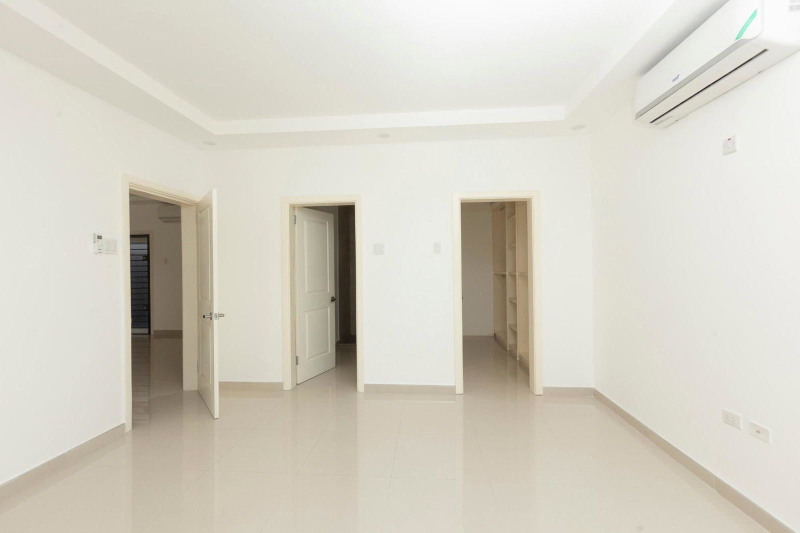 Tenth image of 13-5 Charlemont Avenue in Kingston 6, St. Andrew, Jamaica - property is For Rent