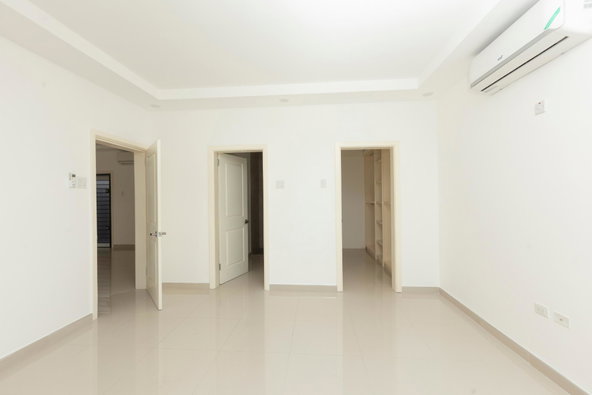 Tenth image of 13-5 Charlemont Avenue in Kingston 6, St. Andrew, Jamaica - property is For Rent