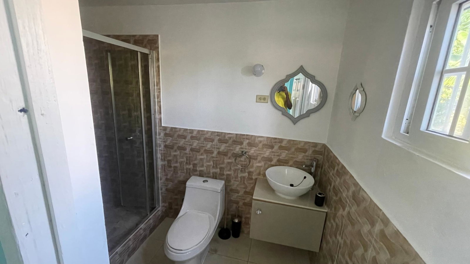 Seventh image of 24 Bayview Boulevard in Bull Bay P.O., St. Andrew, Jamaica - property is For Rent