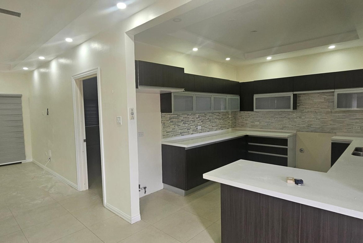 Fourth image of 3-6 Clieveden Avenue in Kingston 6, St. Andrew, Jamaica - property is For Rent