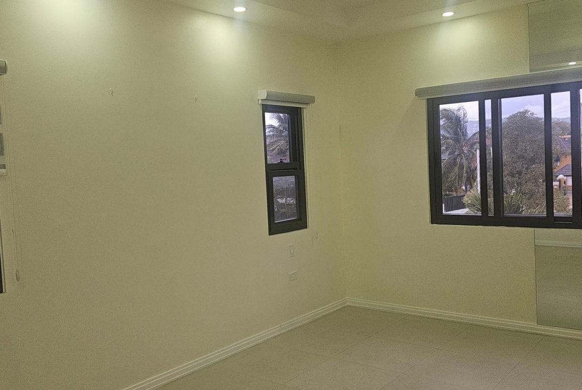 Ninth image of 3-6 Clieveden Avenue in Kingston 6, St. Andrew, Jamaica - property is For Rent