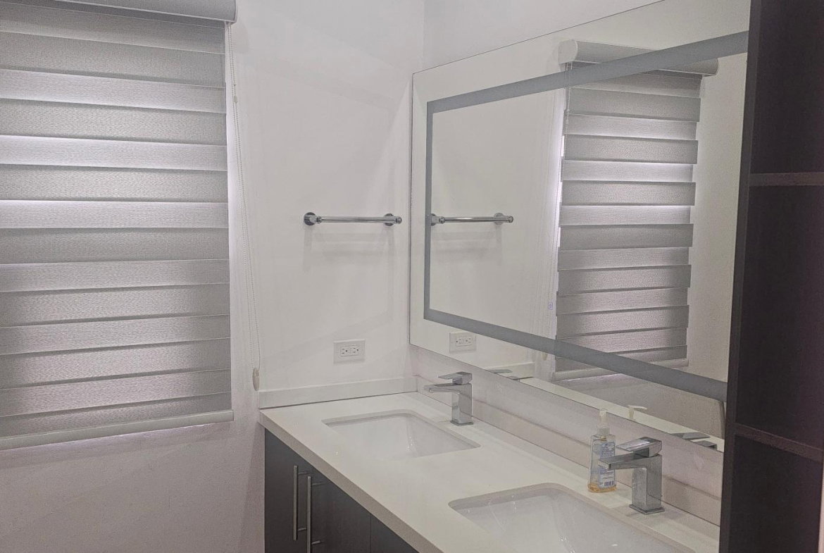 Tenth image of 3-6 Clieveden Avenue in Kingston 6, St. Andrew, Jamaica - property is For Rent