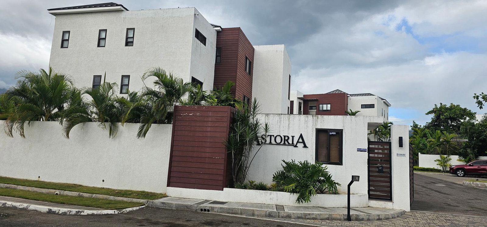 First image of 3-6 Clieveden Avenue in Kingston 6, St. Andrew, Jamaica - property is For Rent