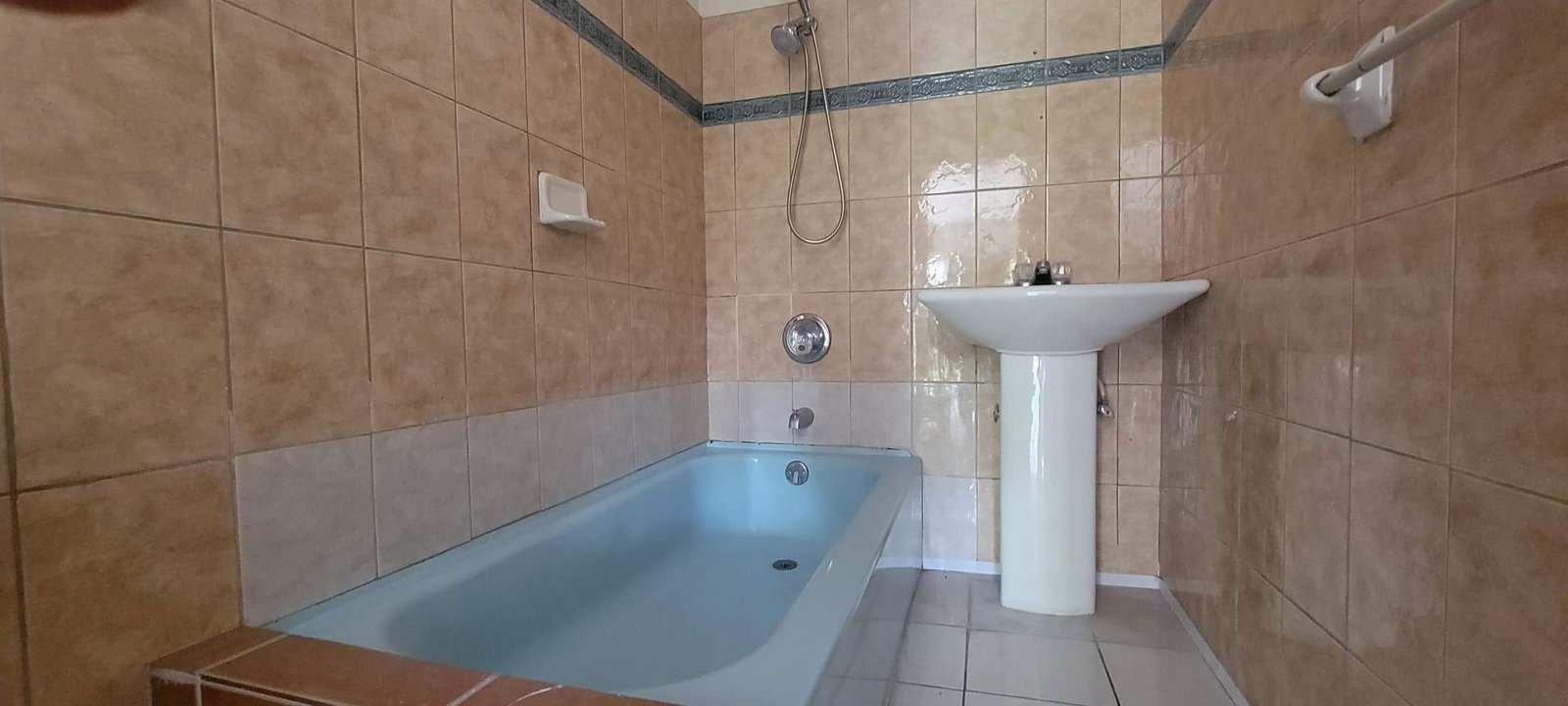 Fifteenth image of 4-95 Border Avenue in Border P.O., St. Andrew, Jamaica - property is For Rent