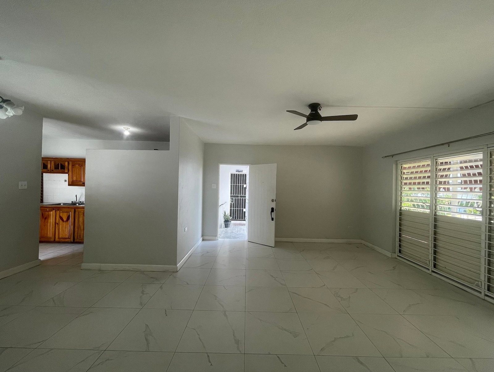 Seventh image of 11 Lords Road in Kingston 5, St. Andrew, Jamaica - property is For Rent
