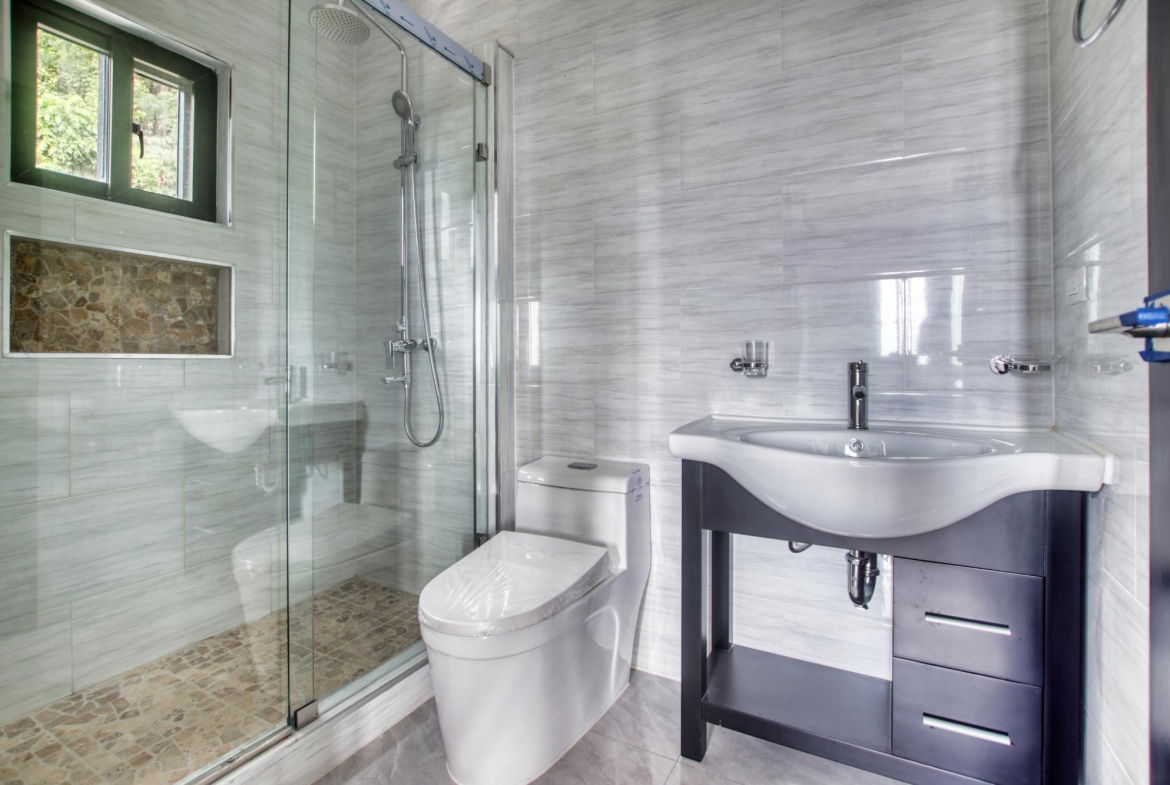 Eleventh image of 20-11 Hill Road in Kingston 8, St. Andrew, Jamaica - property is For Rent