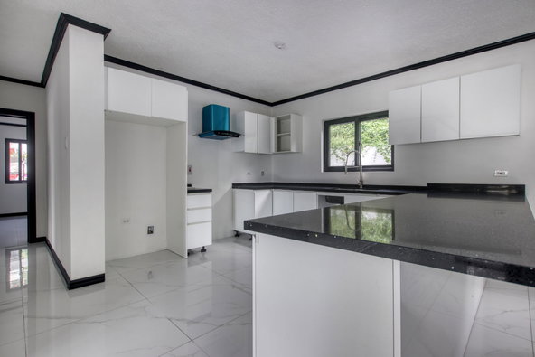 Seventh image of 20-11 Hill Road in Kingston 8, St. Andrew, Jamaica - property is For Rent