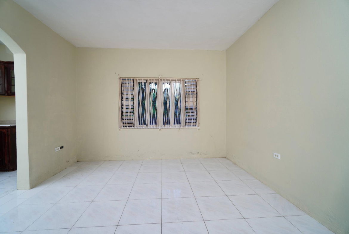 Thirteenth image of 29 Hoose Avenue, Angel's, sp in Angels, St. Catherine, Jamaica - property is For Rent