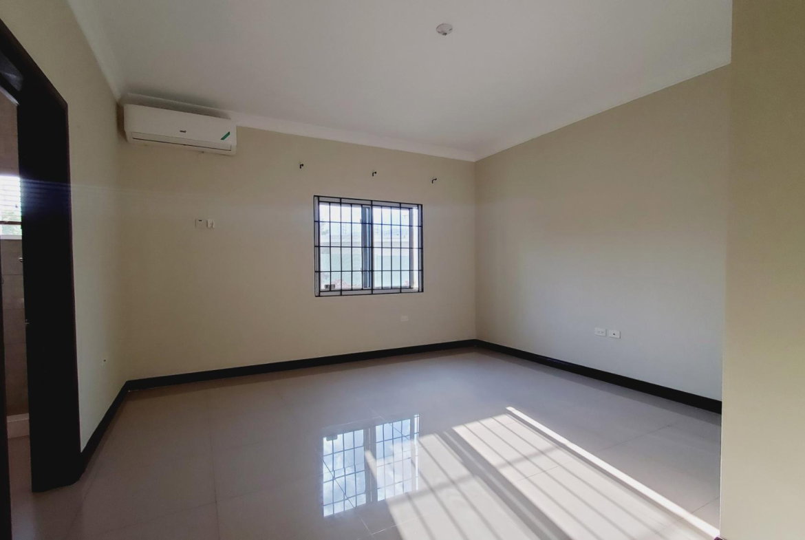 Tenth image of 2-11 Park Avenue in Kingston 19, St. Andrew, Jamaica - property is For Sale