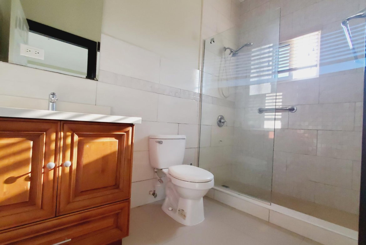 Thirteenth image of 2-11 Park Avenue in Kingston 19, St. Andrew, Jamaica - property is For Sale
