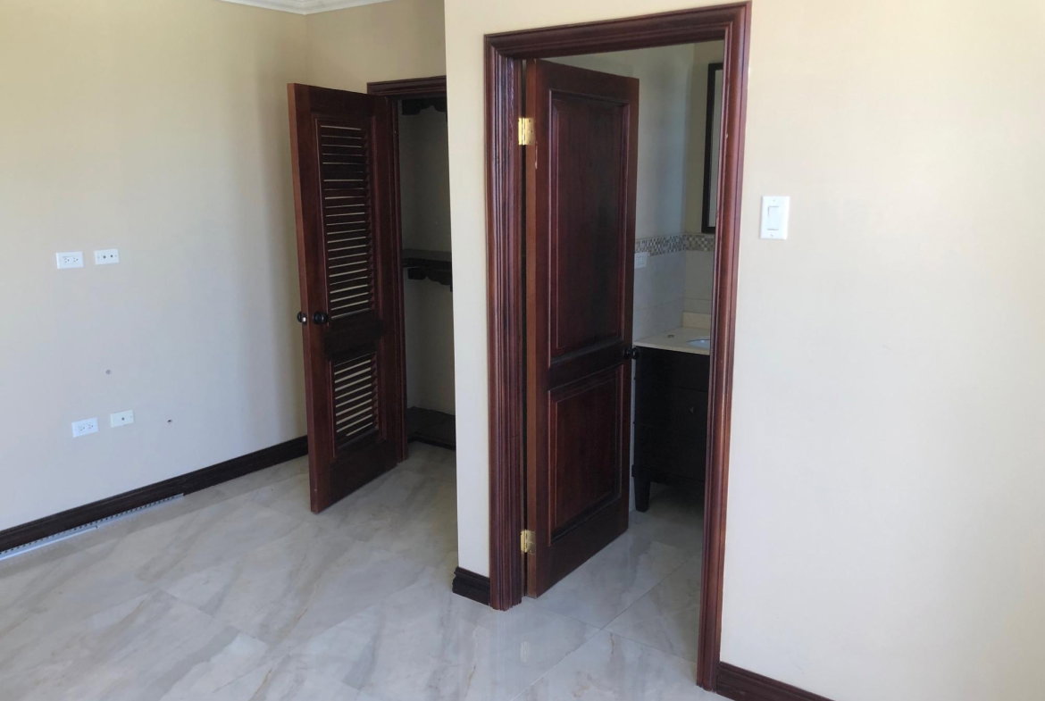 Sixth image of 22-4 Upper Musgrave Avenue in Kingston 5, St. Andrew, Jamaica - property is For Rent