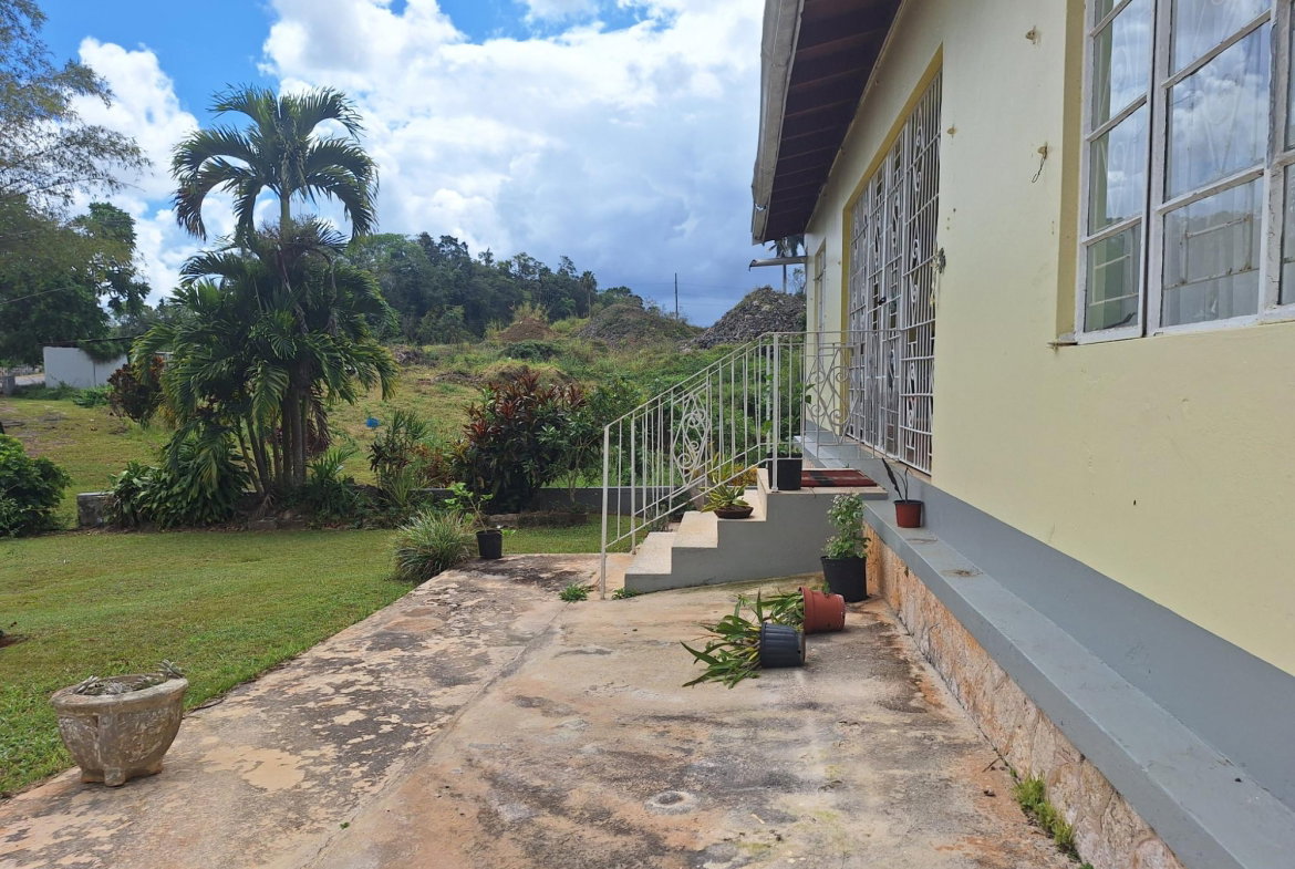 Fifteenth image of 1 West Road in Mandeville, Manchester, Jamaica - property is For Sale