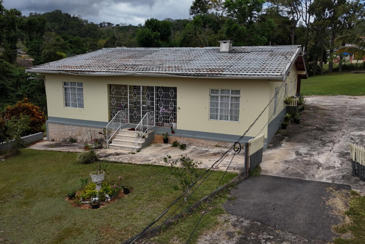 Tenth image of 1 West Road in Mandeville, Manchester, Jamaica - property is For Sale