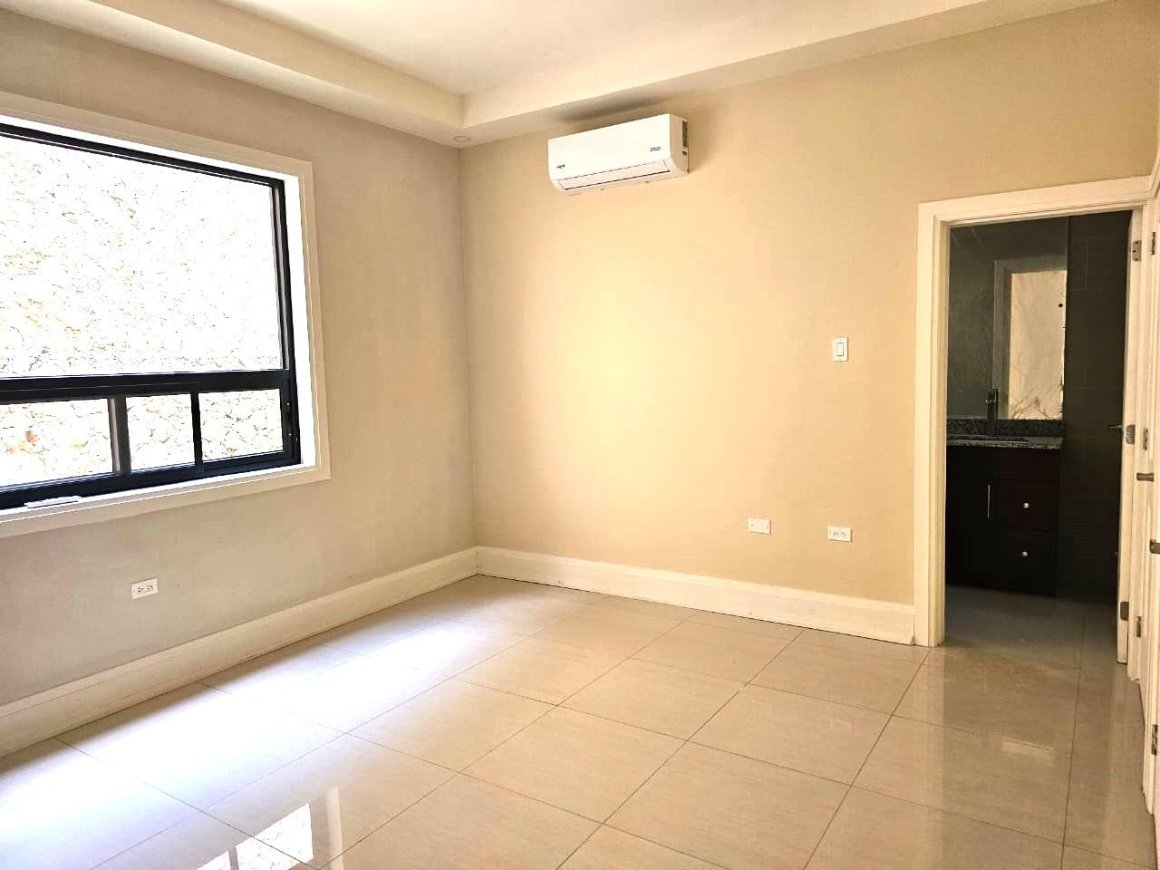 Stunning-2-Bedroom-Apartment-for-Rent-in-St.-Andrew Eighteenth image of 6-8 Lispcombe Drive in Kingston 9, St. Andrew, Jamaica - property is For Rent
