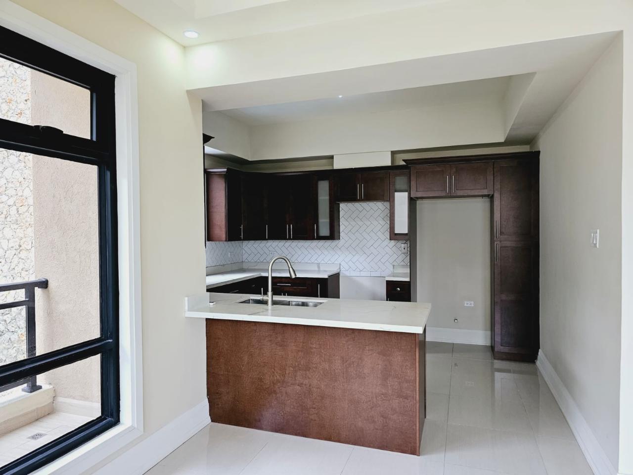 Stunning-2-Bedroom-Apartment-for-Rent-in-St.-Andrew Seventh image of 6-8 Lispcombe Drive in Kingston 9, St. Andrew, Jamaica - property is For Rent