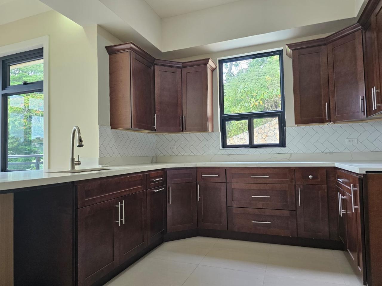 Stunning-2-Bedroom-Apartment-for-Rent-in-St.-Andrew Tenth image of 6-8 Lispcombe Drive in Kingston 9, St. Andrew, Jamaica - property is For Rent