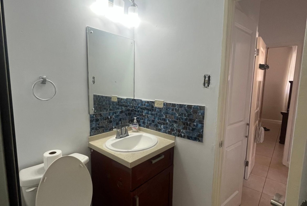 Ninth image of B16-5 Graham Heights in Kingston 6, St. Andrew, Jamaica - property is For Rent