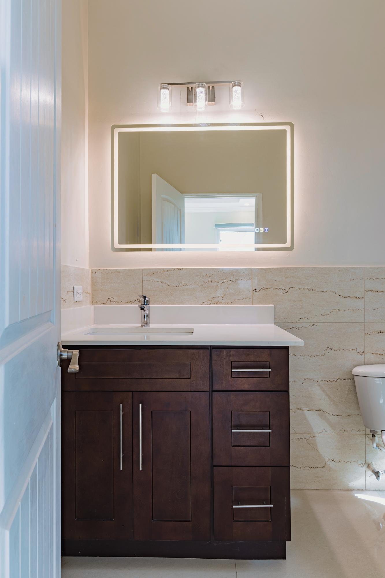 Thirteenth image of 17-10 Russell Heights in Kingston 6, St. Andrew, Jamaica - property is For Sale