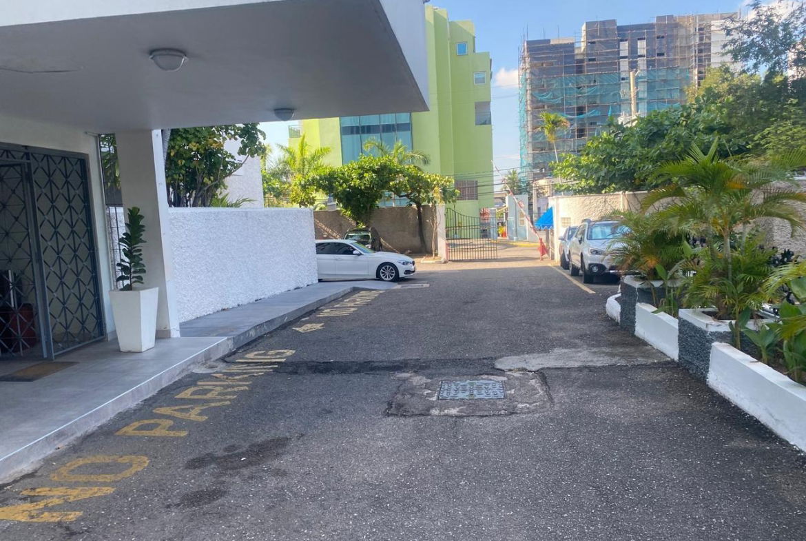 Seventeenth image of 10-3 Renfrew Road in Kingston 10, St. Andrew, Jamaica - property is For Sale