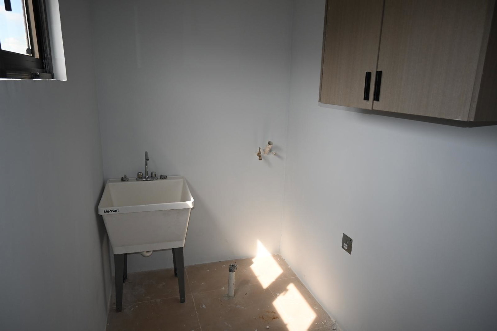 Twelfth image of 175 Oak Estate in Bernard Lodge, St. Catherine, Jamaica - property is For Rent