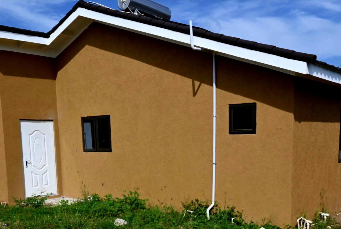 Thirteenth image of 175 Oak Estate in Bernard Lodge, St. Catherine, Jamaica - property is For Rent