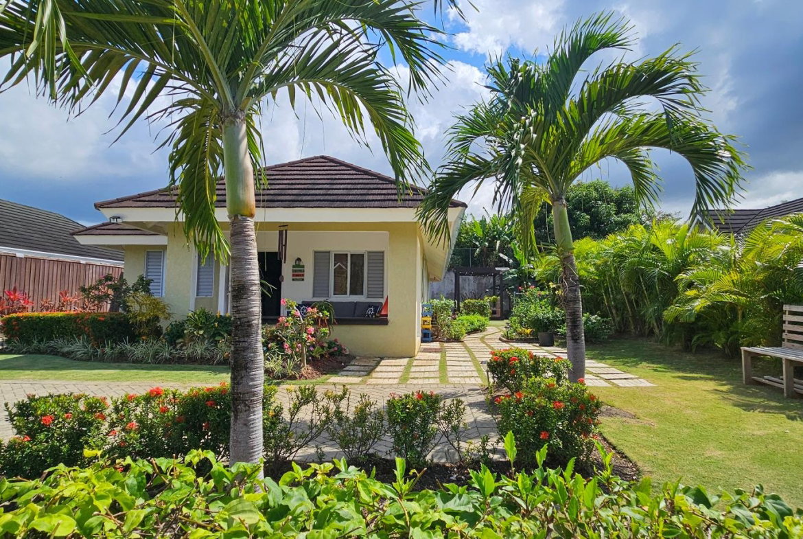 Third image of 667 Ackee Walk, Richmond Esta in Laughlands, St. Ann, Jamaica - property is For Rent