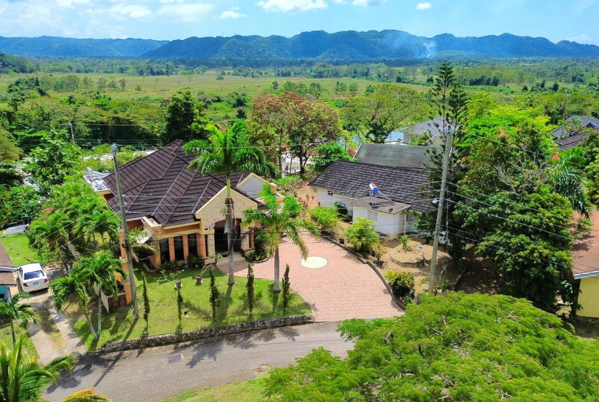 Fourth image of 146 Orange Bay Country Club in Orange Bay, Hanover, Jamaica - property is For Sale