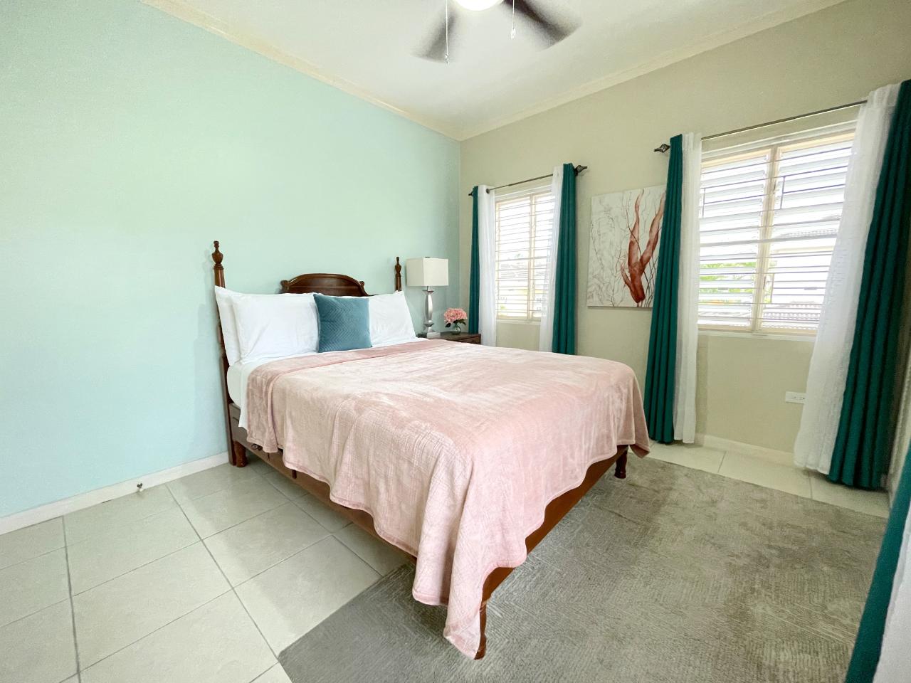 Eighteenth image of Kings House Avenue in Kingston 6, St. Andrew, Jamaica - property is For Rent