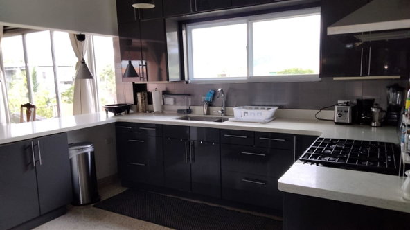 Eleventh image of 28 Montclair Drive in Kingston 6, St. Andrew, Jamaica - property is For Rent