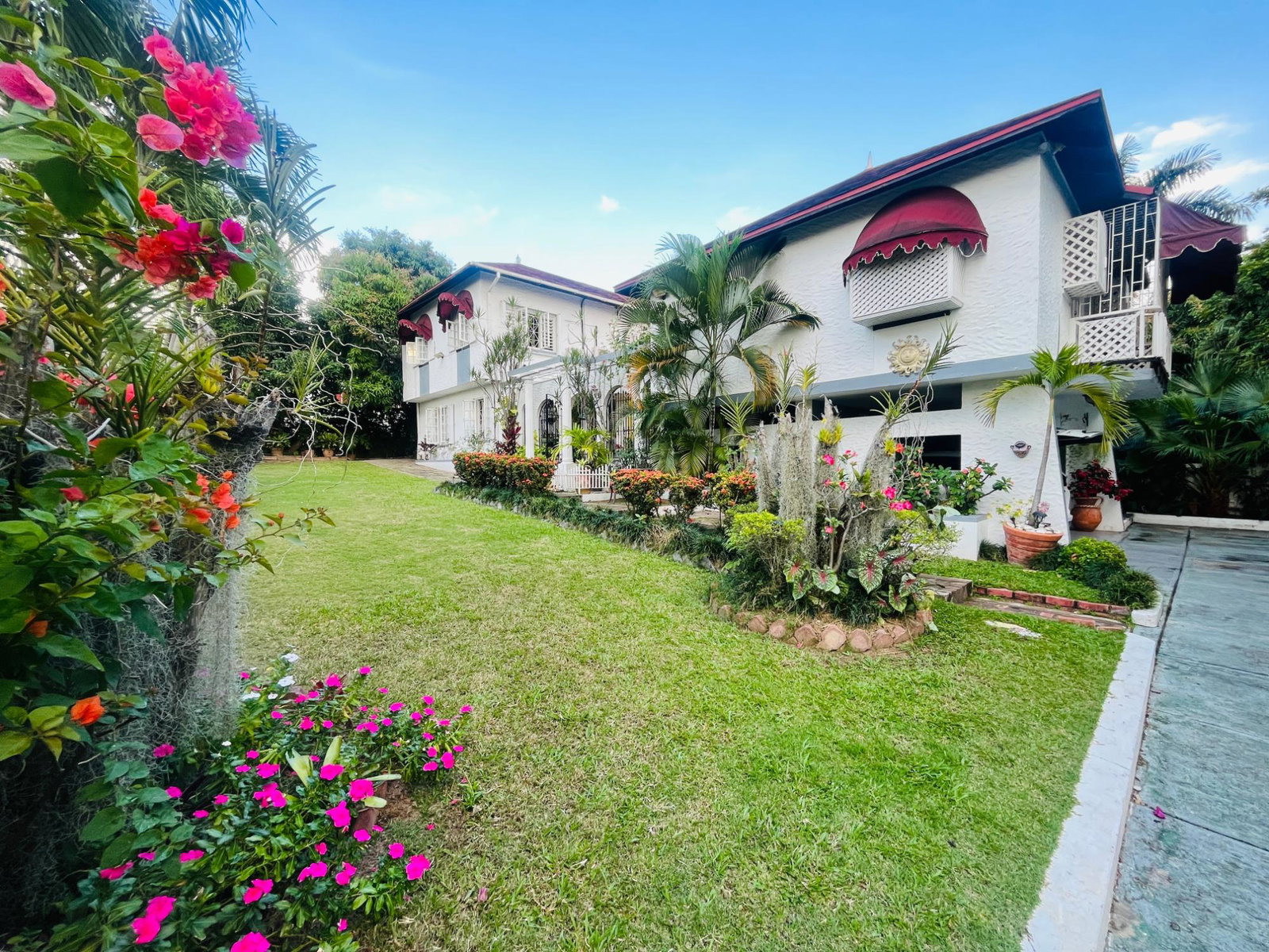 Fourth image of 4 Garden Close in Kingston 8, St. Andrew, Jamaica - property is For Rent