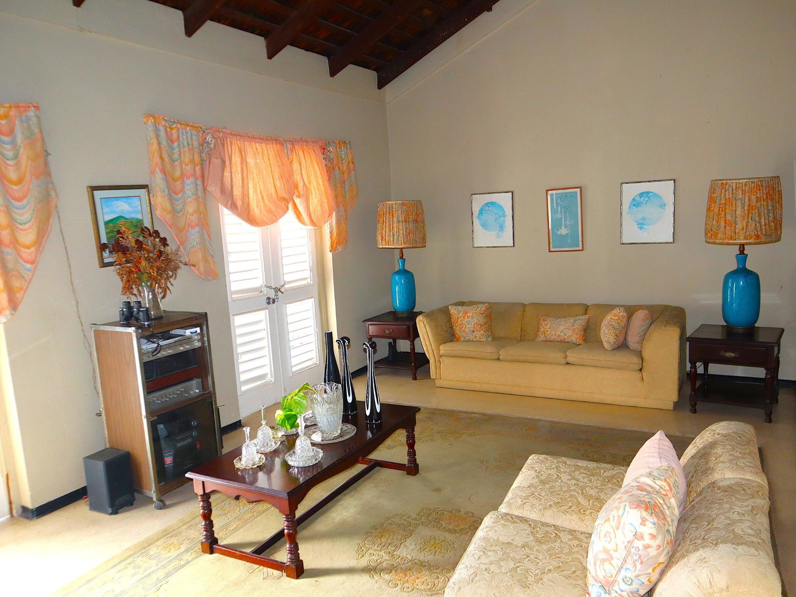 Tenth image of 16 Bridgemount Heights, King in Constant Spring P.O., St. Andrew, Jamaica - property is For Sale