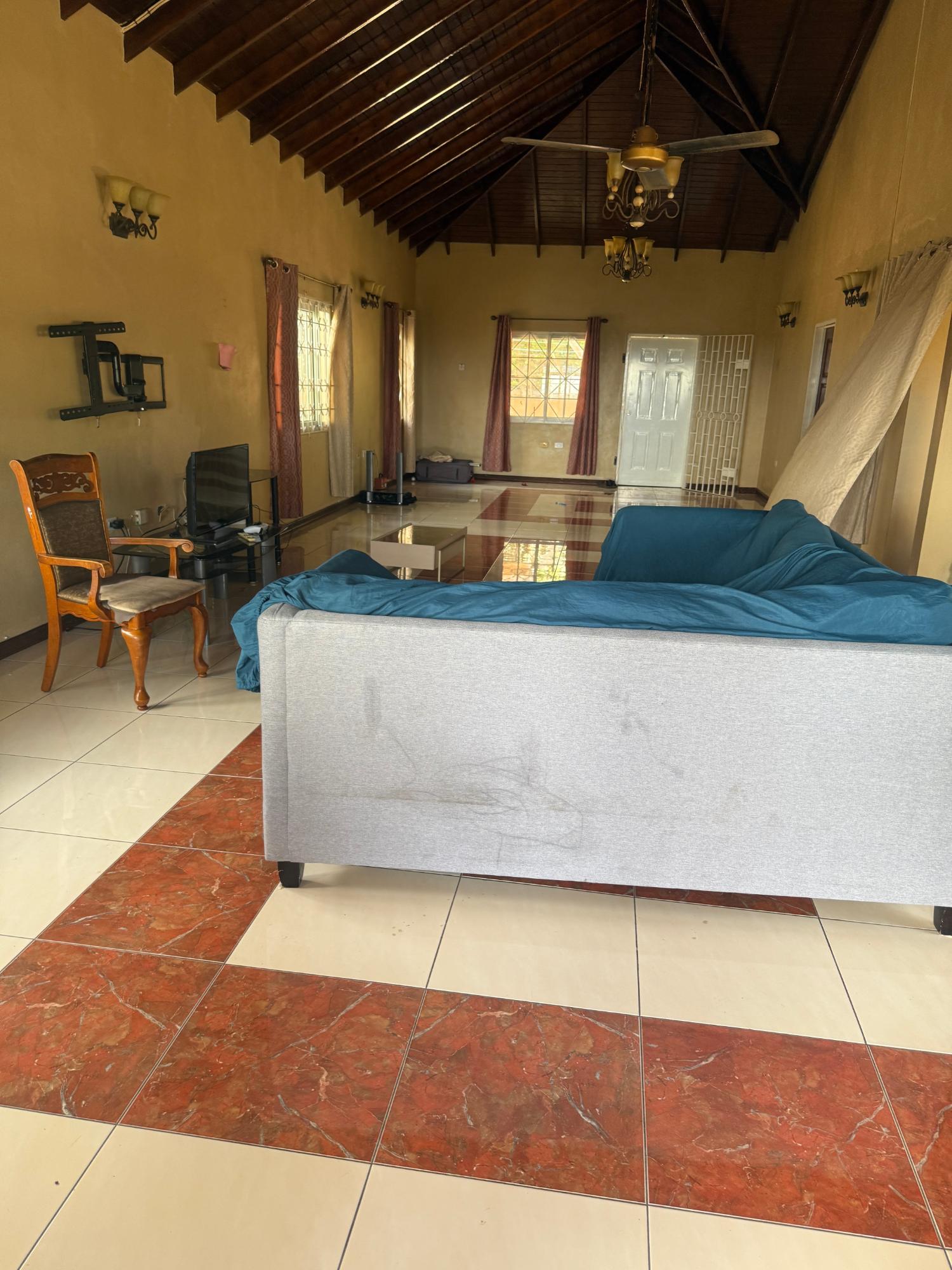 Stunning-5-Bedroom-Family-Home-for-Sale-in-St.-Andrew-Jamaica Eleventh image of 22 Highland Close in Kingston 19, St. Andrew, Jamaica - property is For Sale