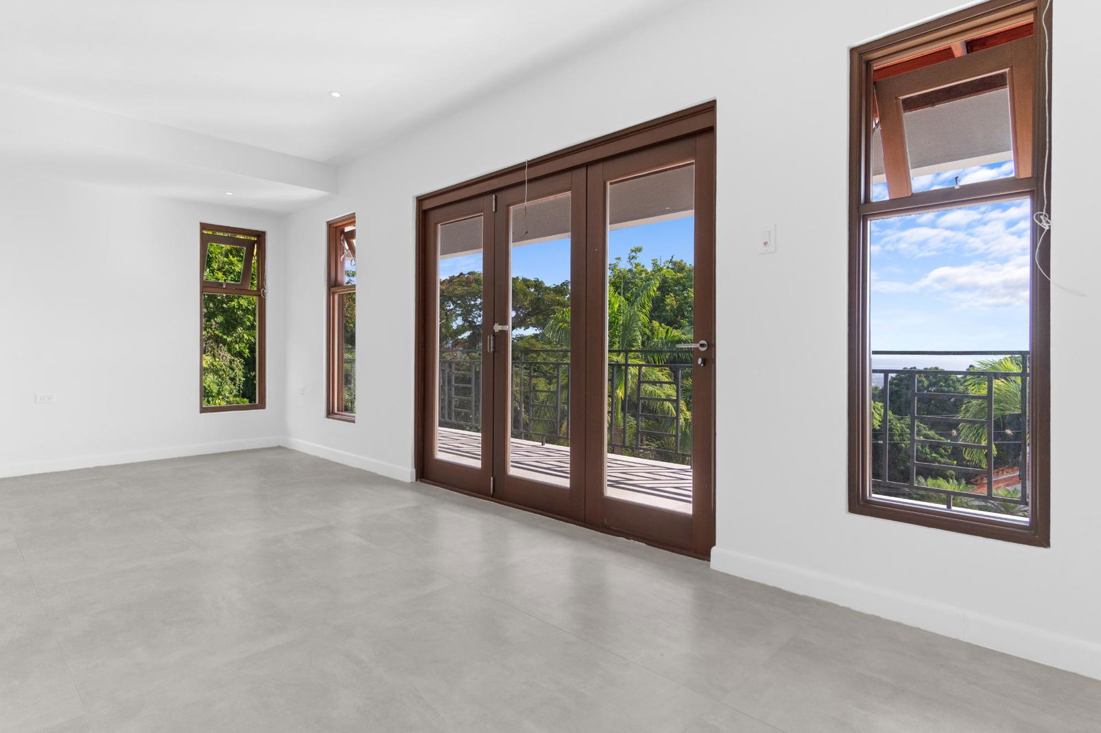 Stunning-6-Bedroom-Home-with-Guesthouse-for-Sale-in-St.-Andrew Thirteenth image of 6 Tavistock Heights in Kingston 6, St. Andrew, Jamaica - property is For Sale