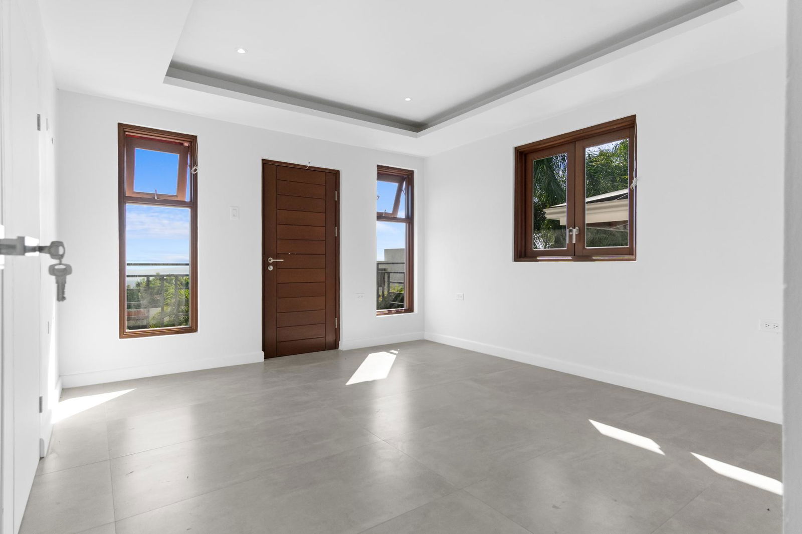 Stunning-6-Bedroom-Home-with-Guesthouse-for-Sale-in-St.-Andrew Fifteenth image of 6 Tavistock Heights in Kingston 6, St. Andrew, Jamaica - property is For Sale