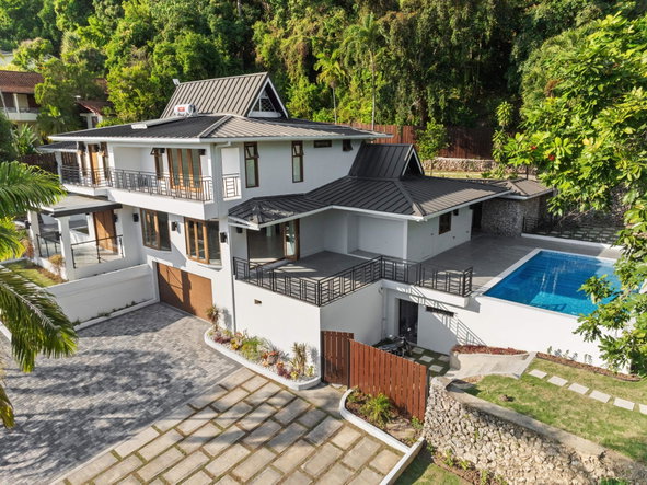 Third image of 6 Tavistock Heights in Kingston 6, St. Andrew, Jamaica - property is For Sale