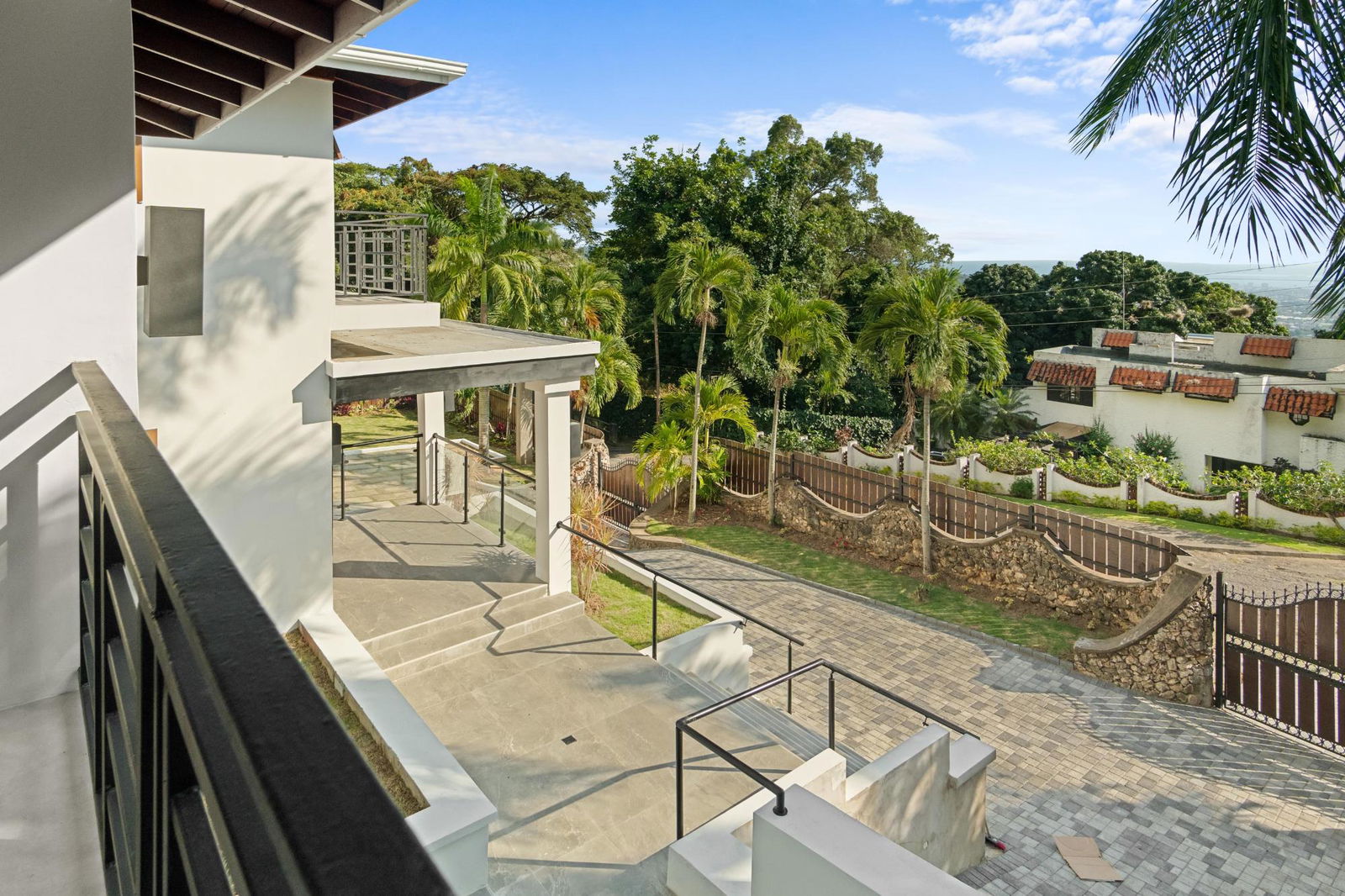 Stunning-6-Bedroom-Home-with-Guesthouse-for-Sale-in-St.-Andrew Sixth image of 6 Tavistock Heights in Kingston 6, St. Andrew, Jamaica - property is For Sale