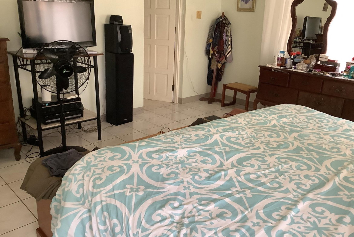 Third image of 5 Cadiz Avenue in Kingston 19, St. Andrew, Jamaica - property is For Sale
