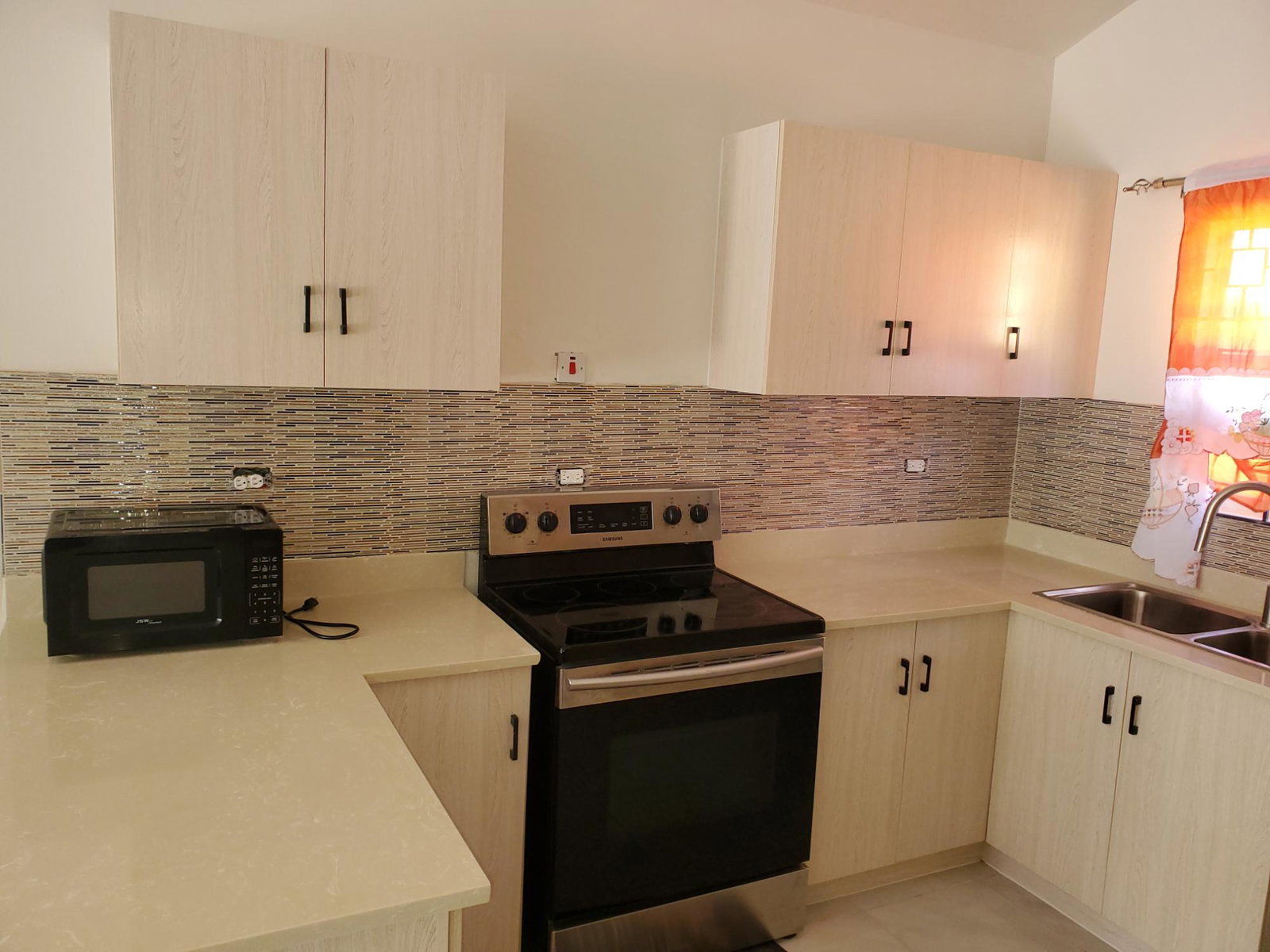 Stunning-Caribbean-Sea-Views-Turnkey-House-for-Rent-in-Camelot-Village-Jamaica Ninth image of 193- Camelot Village in Discovery Bay, St. Ann, Jamaica - property is For Rent