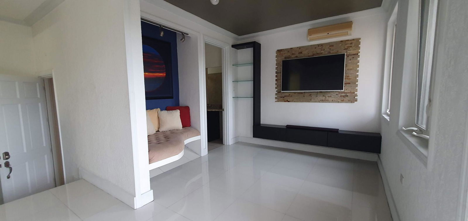 Twenty-Second image of 25 Liguanea Avenue in Kingston 6, St. Andrew, Jamaica - property is For Sale