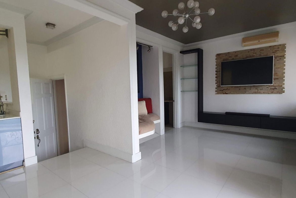 Fourth image of 25 Liguanea Avenue in Kingston 6, St. Andrew, Jamaica - property is For Sale