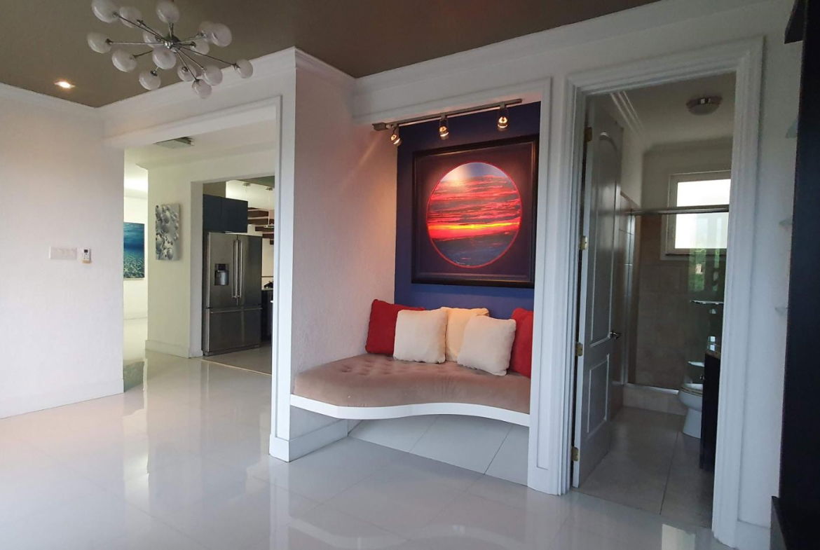 Fifth image of 25 Liguanea Avenue in Kingston 6, St. Andrew, Jamaica - property is For Sale