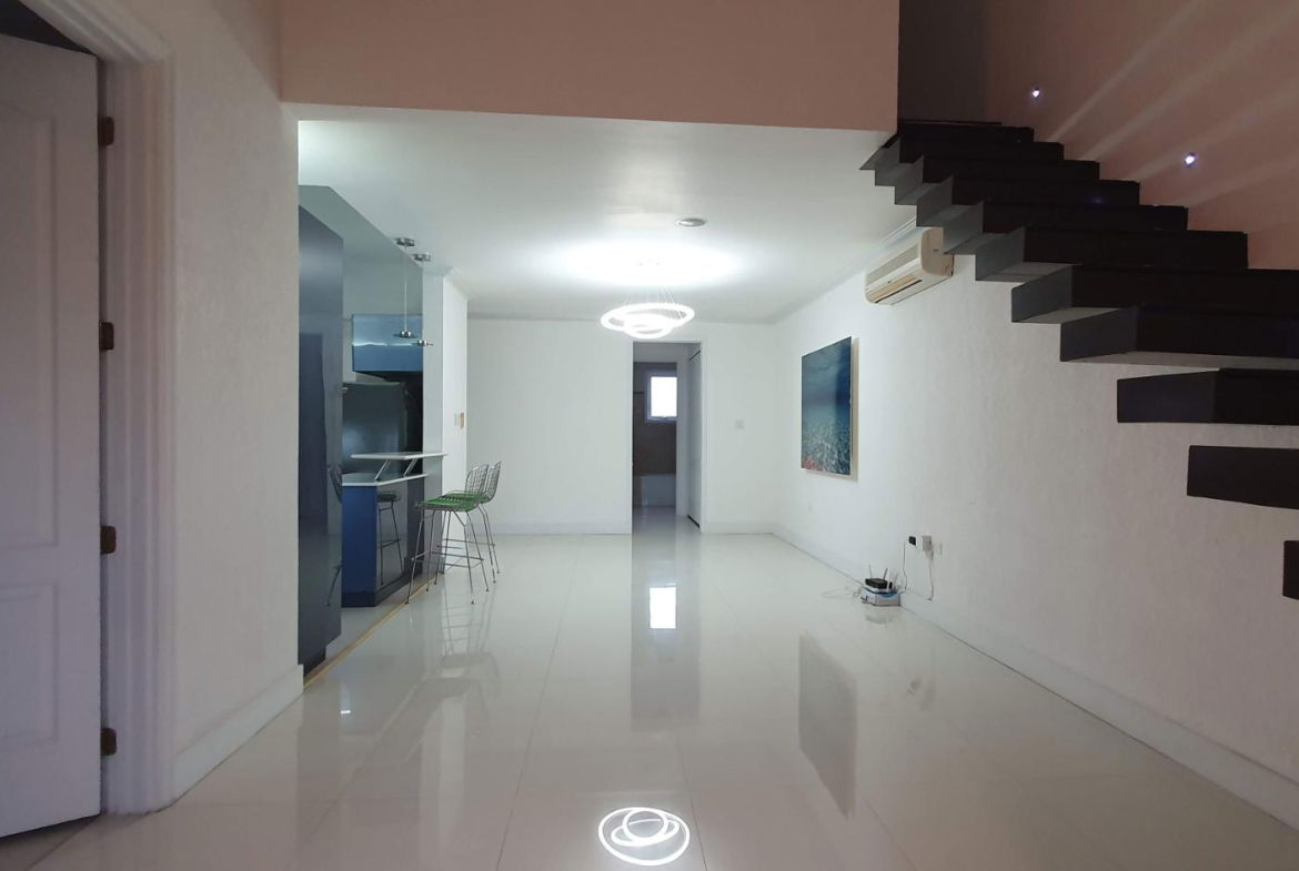 Seventh image of 25 Liguanea Avenue in Kingston 6, St. Andrew, Jamaica - property is For Sale