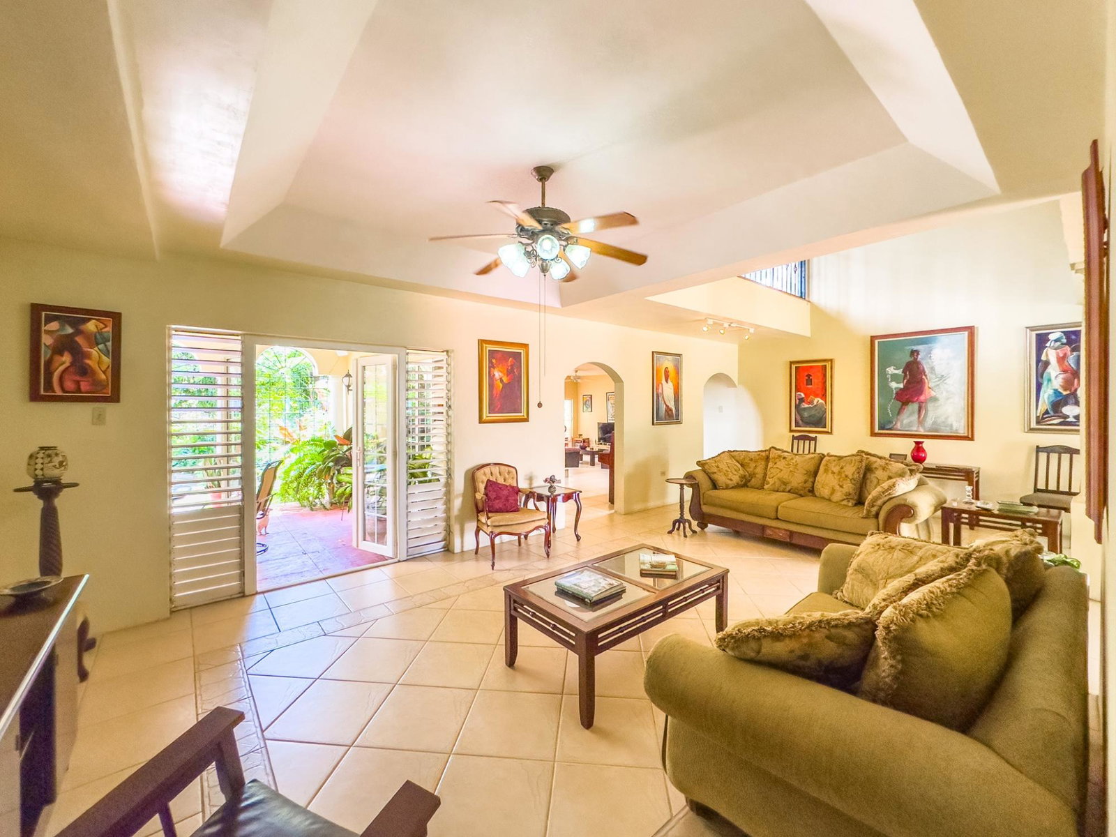 Twelfth image of 17 Fairlane Avenue in Kingston 6, St. Andrew, Jamaica - property is For Sale