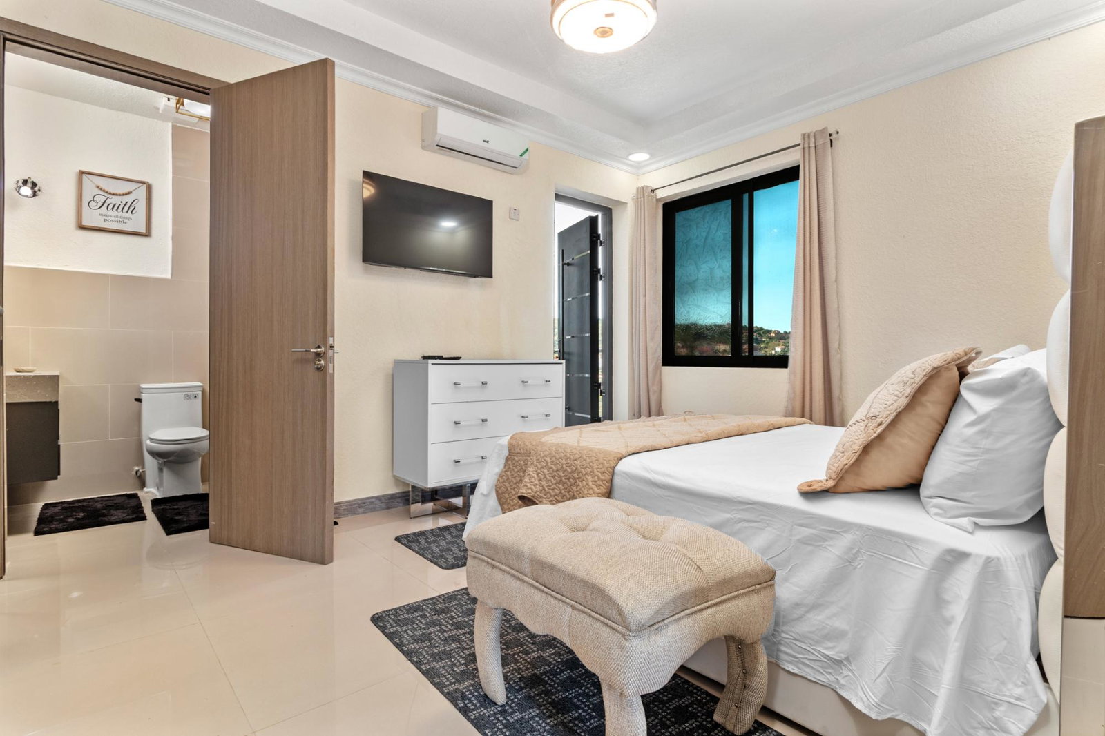 Thirteenth image of 19-6 Wellington Drive in Kingston 6, St. Andrew, Jamaica - property is For Rent