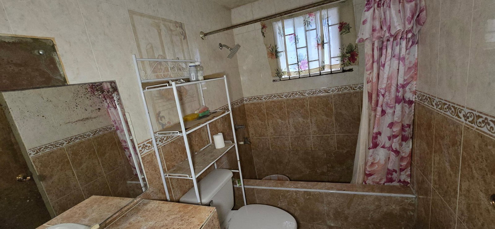 Seventeenth image of 1232-sector r4 Longville Park in Longville Park, Clarendon, Jamaica - property is For Sale