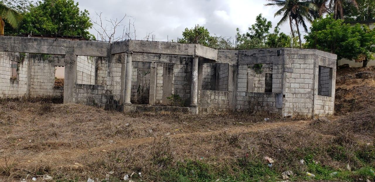 Third image of Suttons/ennitts Hill in Turners Four Paths, Clarendon, Jamaica - property is For Sale