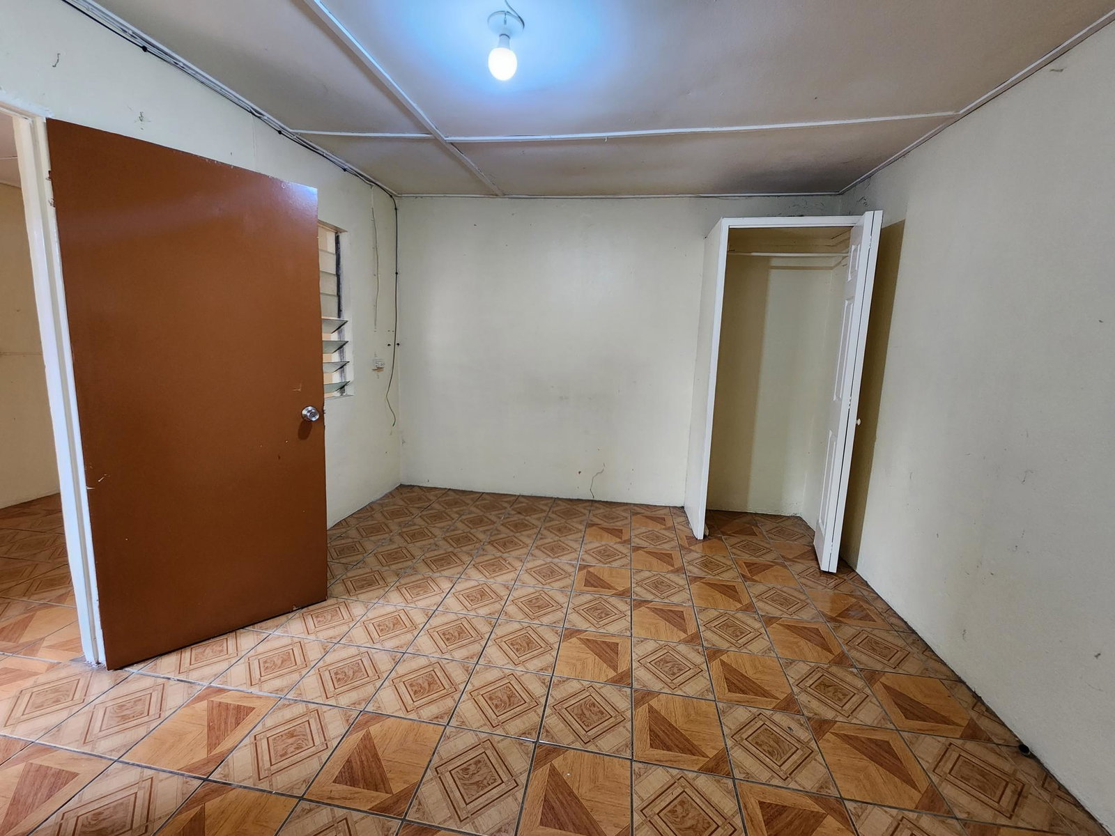 Ninth image of 2 Mapleview Road in Kingston 11, St. Andrew, Jamaica - property is For Sale
